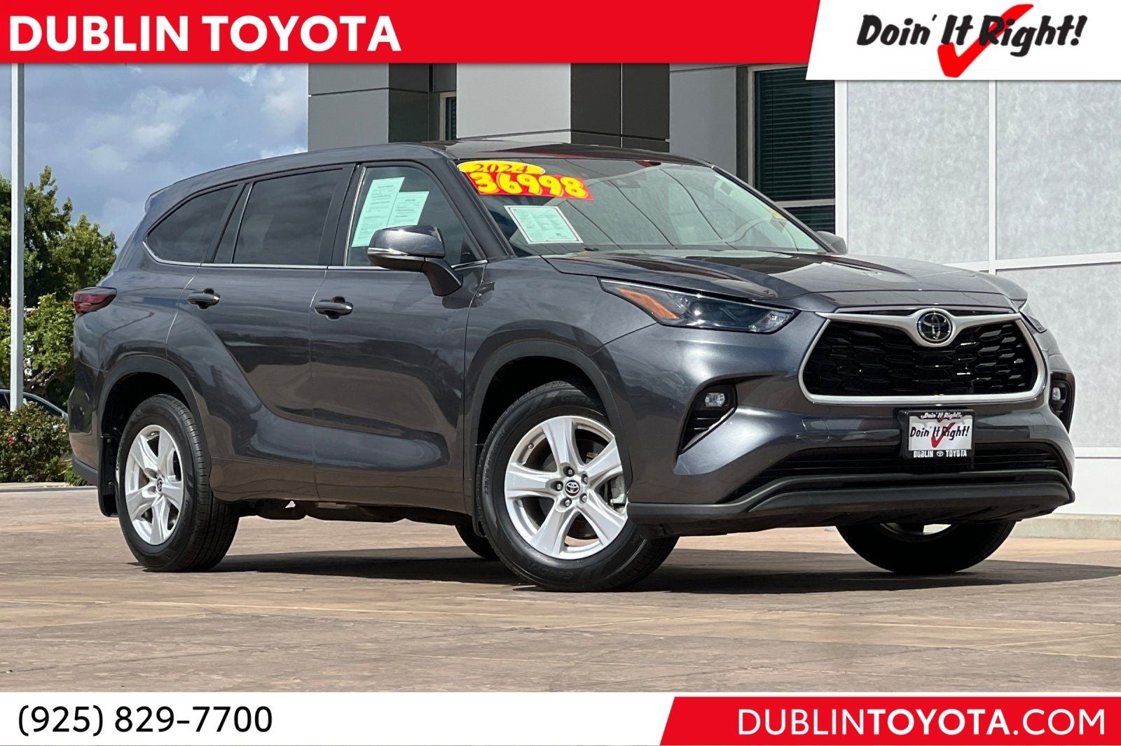 2024 Toyota Highlander LE