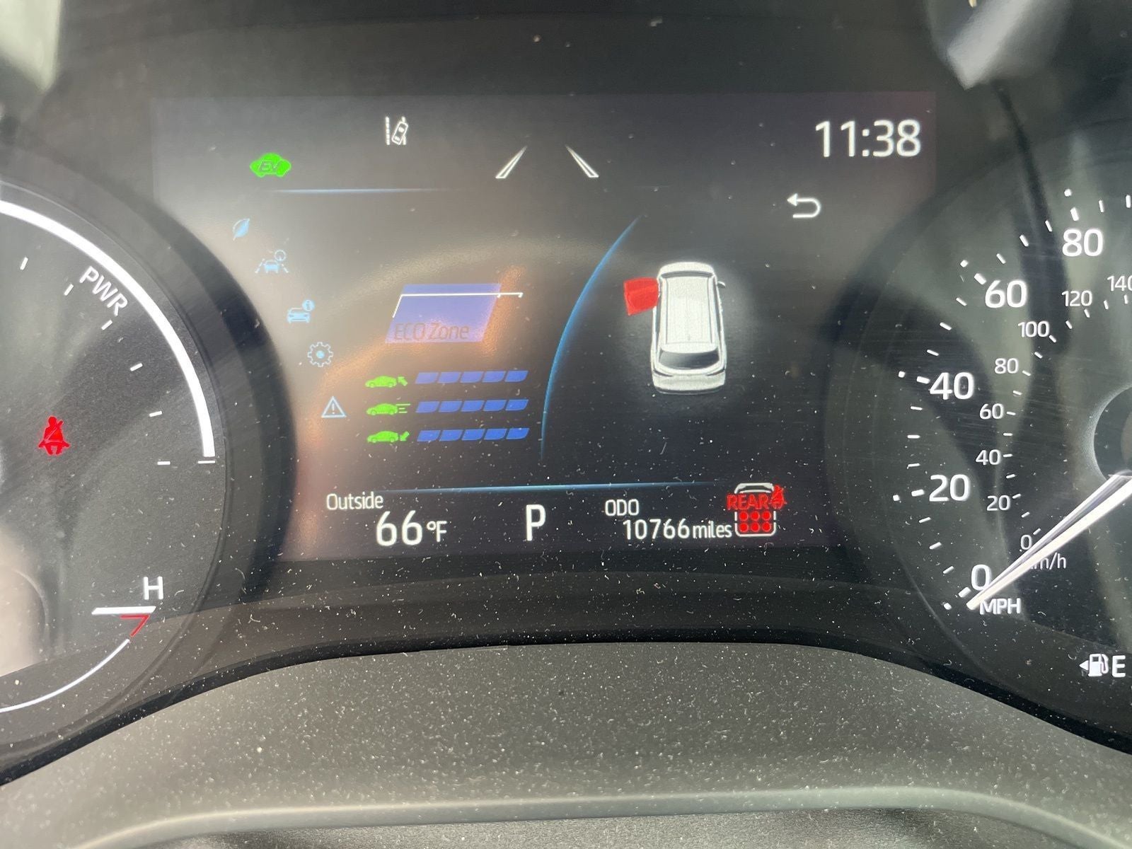 2025 Toyota Sienna LE 8 Passenger