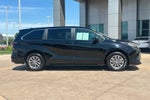 2024 Toyota Sienna LE 8 Passenger