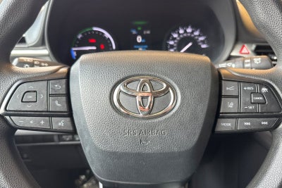 2024 Toyota Sienna LE 8 Passenger
