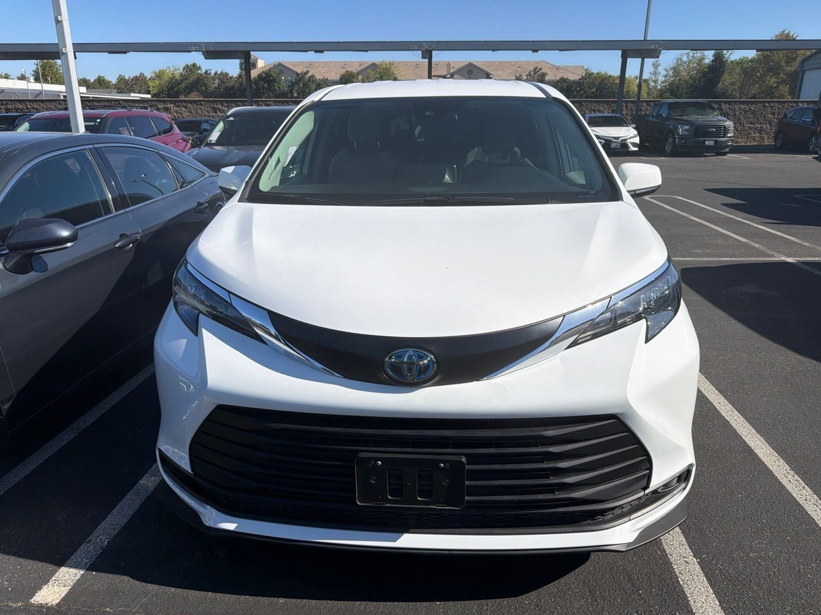 2024 Toyota Sienna LE 8 Passenger