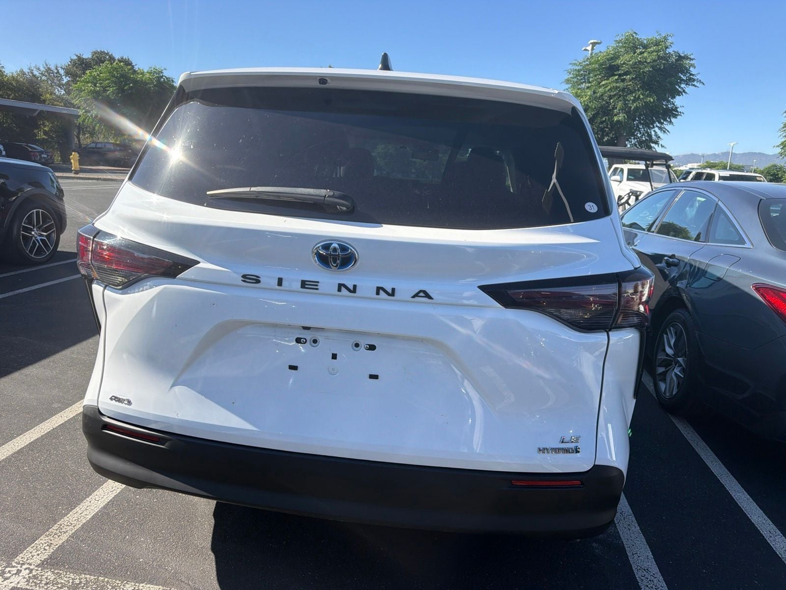 2024 Toyota Sienna LE 8 Passenger
