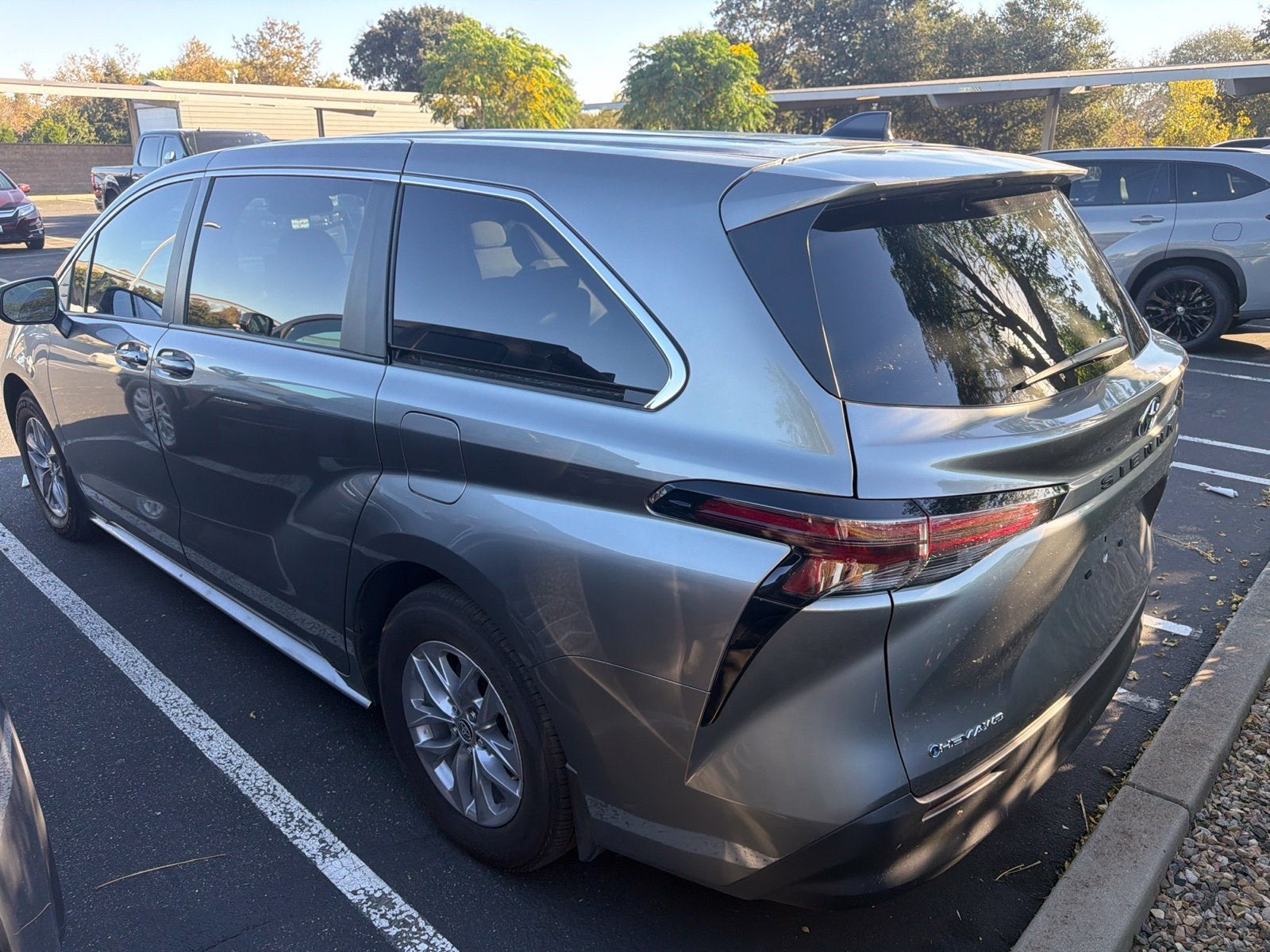 2026 Toyota Sienna LE 8 Passenger