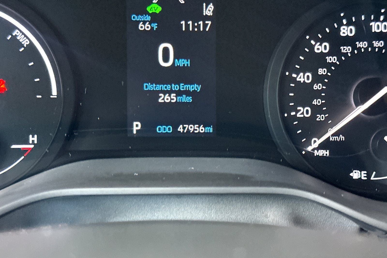 2024 Toyota Sienna LE 8 Passenger