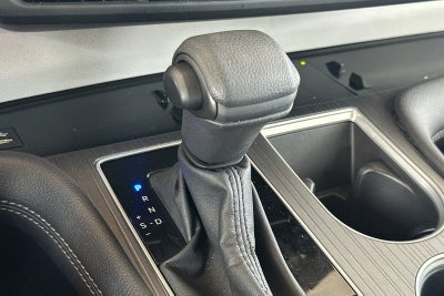 2025 Toyota Sienna LE 8 Passenger