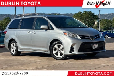 2020 Toyota Sienna LE 8 Passenger