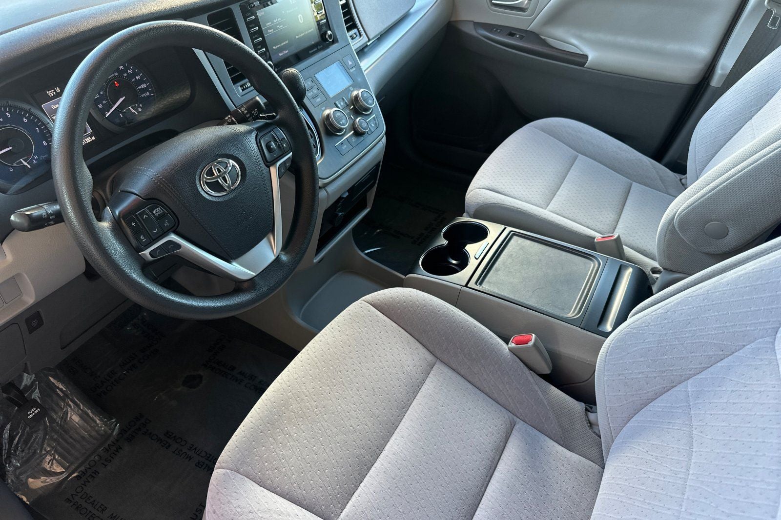 2020 Toyota Sienna LE 8 Passenger