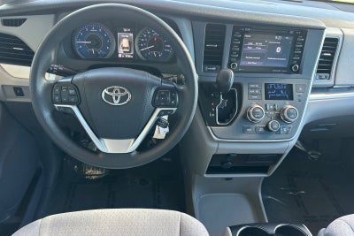 2020 Toyota Sienna LE 8 Passenger