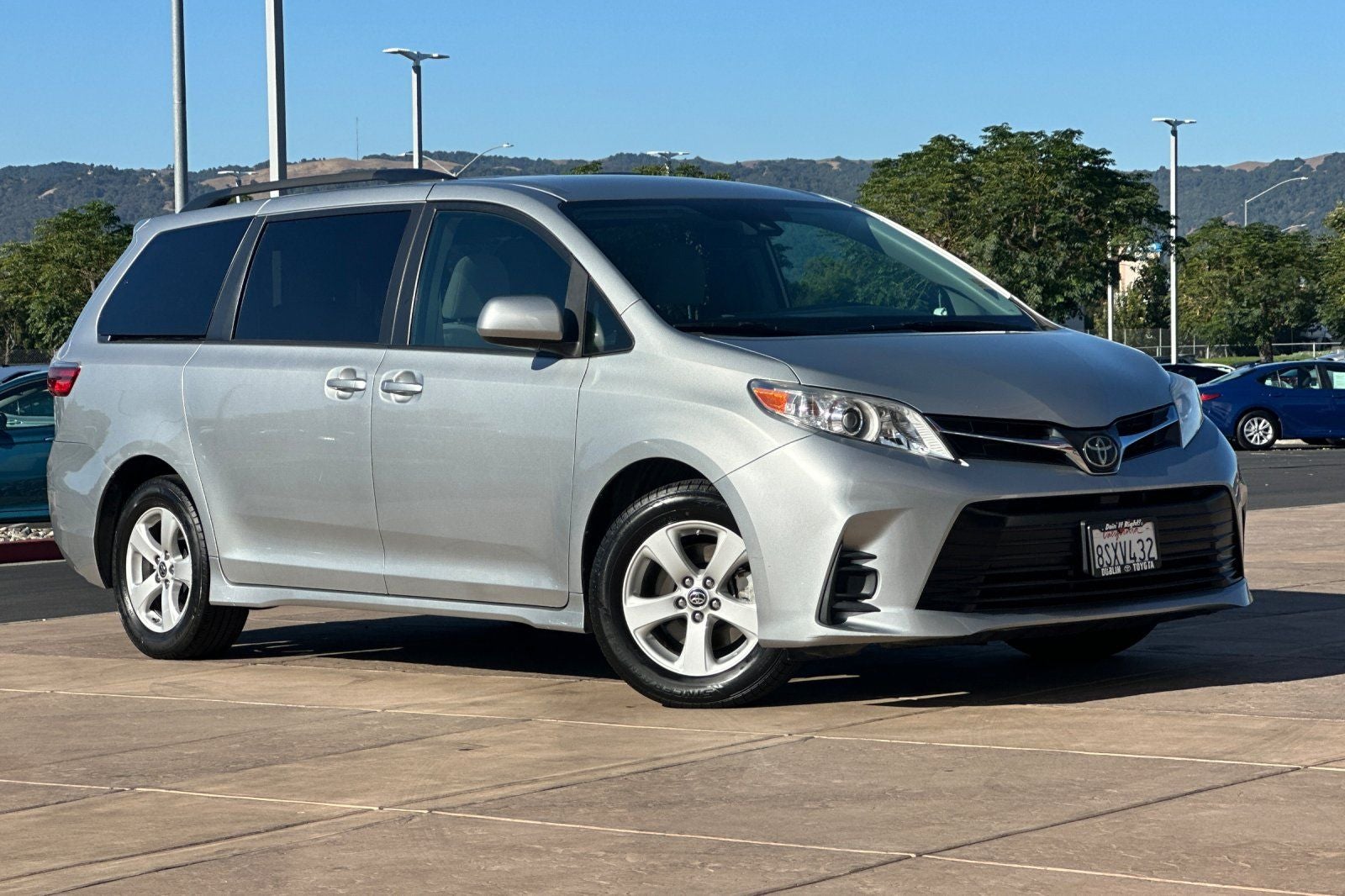 2020 Toyota Sienna LE 8 Passenger