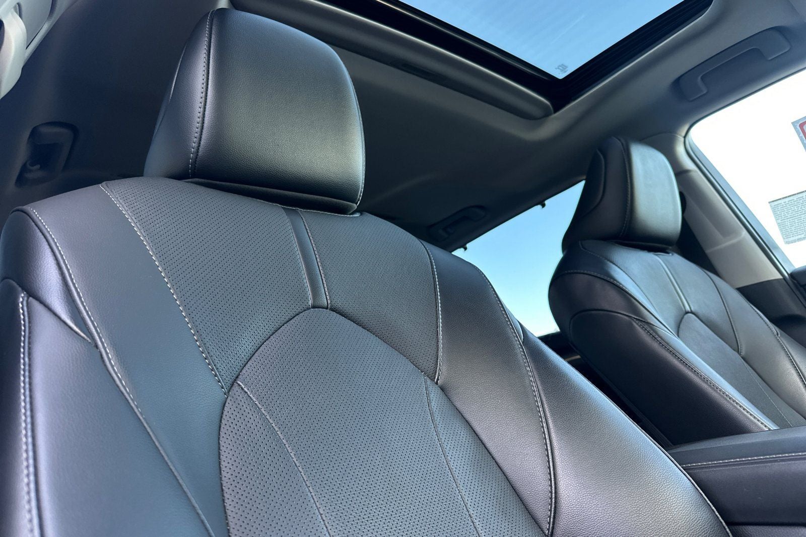 2022 Toyota Highlander Hybrid Limited