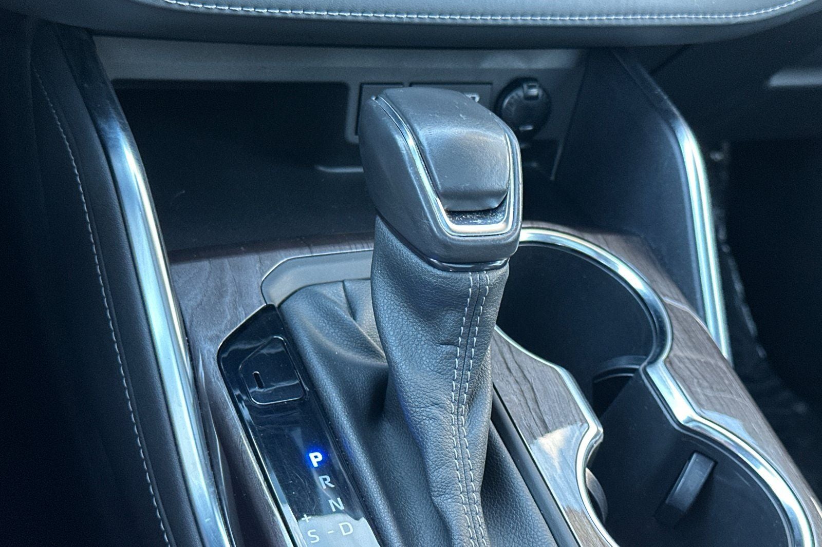 2022 Toyota Highlander Hybrid Limited