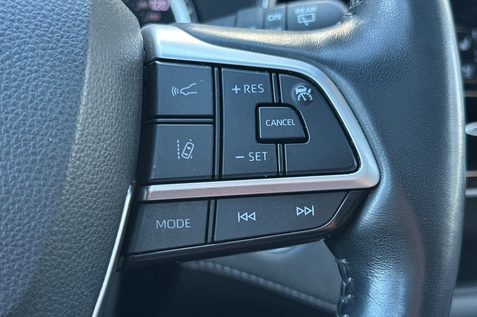 2022 Toyota Highlander Hybrid Limited