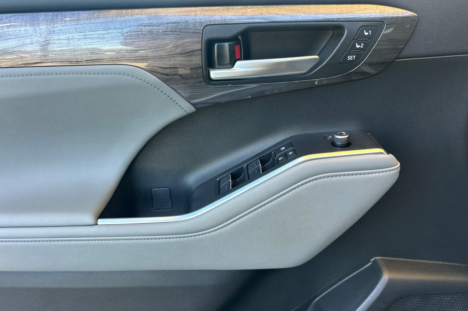 2023 Toyota Highlander Hybrid Limited