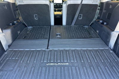 2023 Toyota Highlander Hybrid Limited
