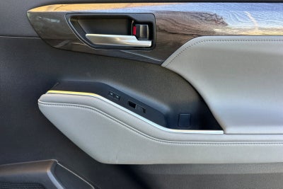 2023 Toyota Highlander Hybrid Limited