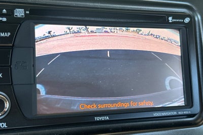 2014 Toyota Sienna SE 8 Passenger