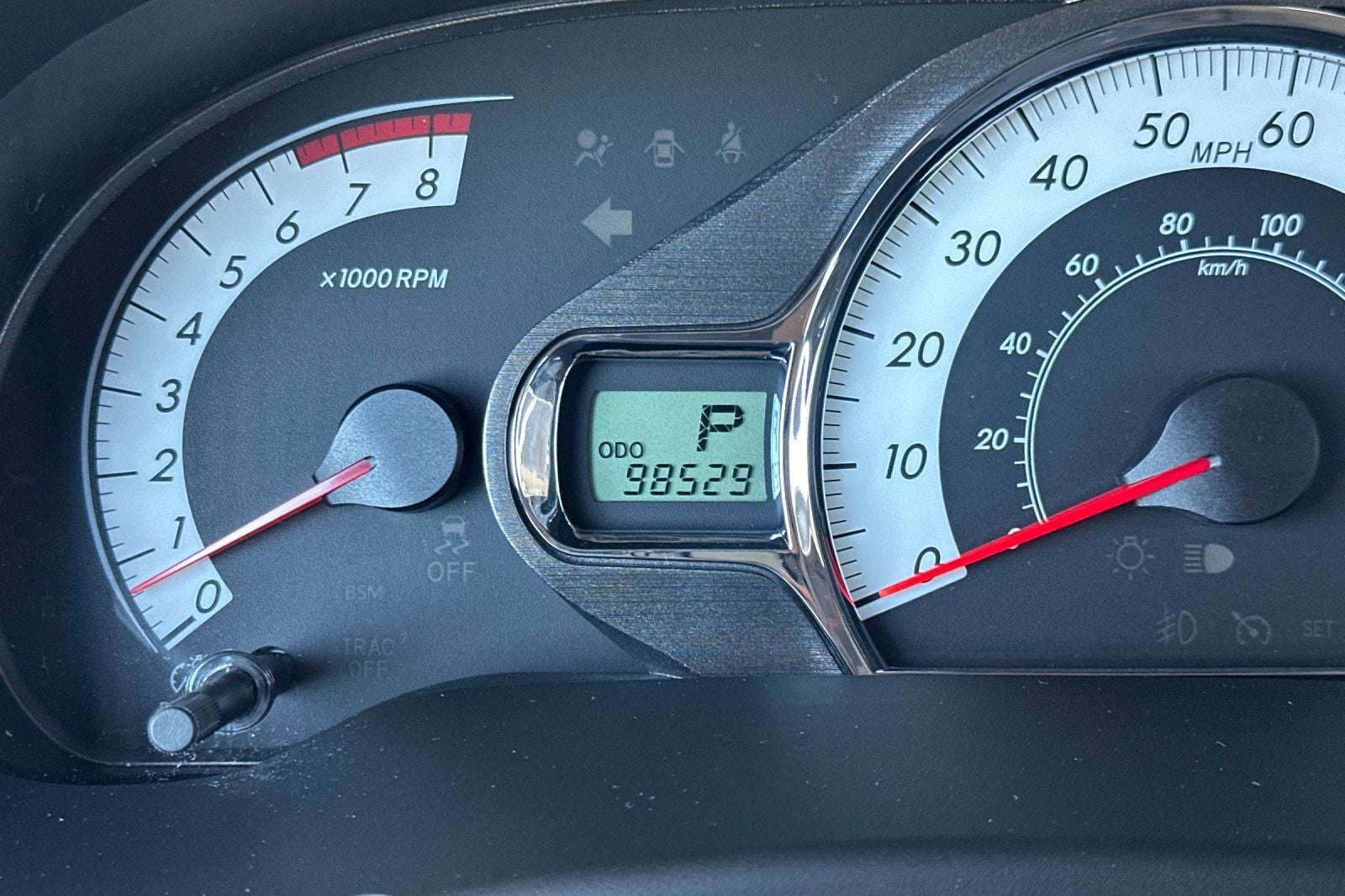 2014 Toyota Sienna SE 8 Passenger