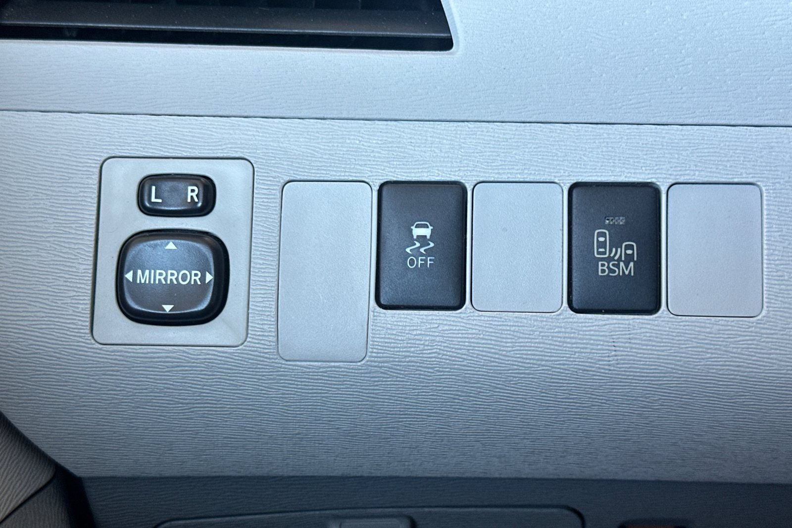 2014 Toyota Sienna SE 8 Passenger