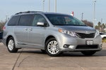 2014 Toyota Sienna XLE 8 Passenger