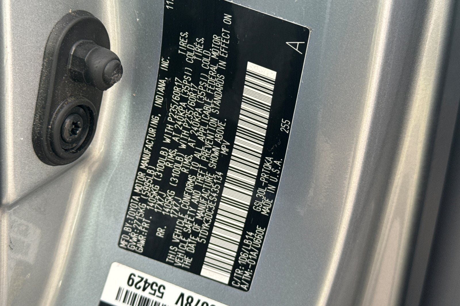 2014 Toyota Sienna XLE 8 Passenger