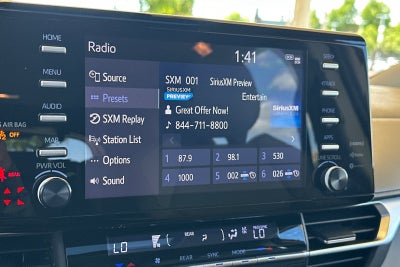 2022 Toyota Sienna XLE 8 Passenger