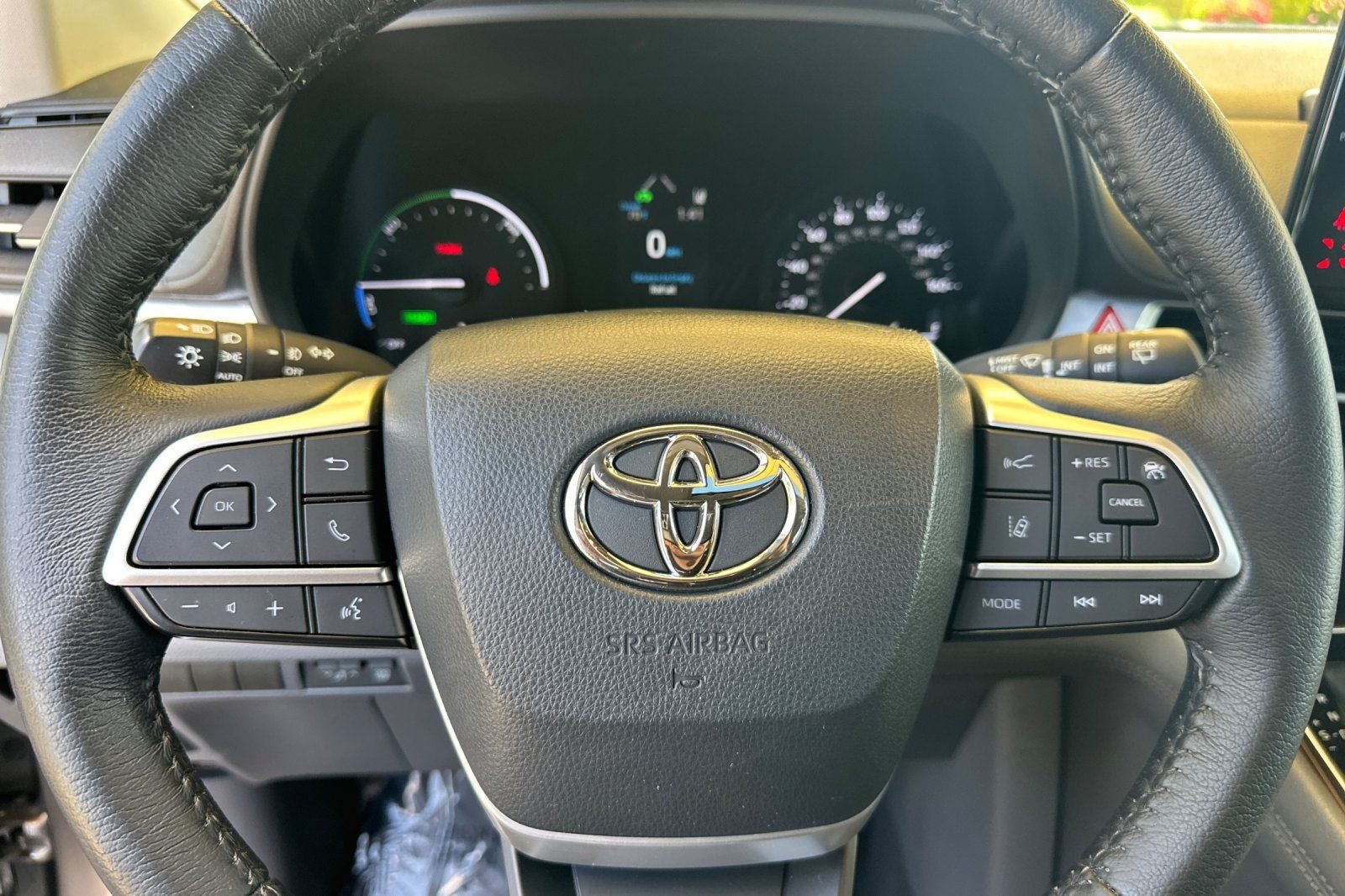 2022 Toyota Sienna XLE 8 Passenger