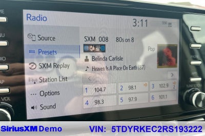 2024 Toyota Sienna XLE 8 Passenger