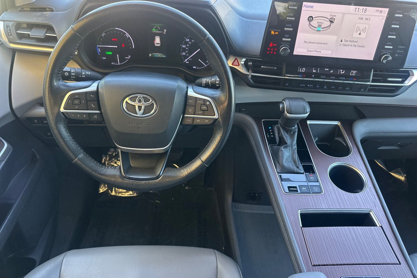 2021 Toyota Sienna XLE 8 Passenger