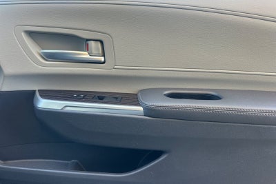 2021 Toyota Sienna XLE 8 Passenger