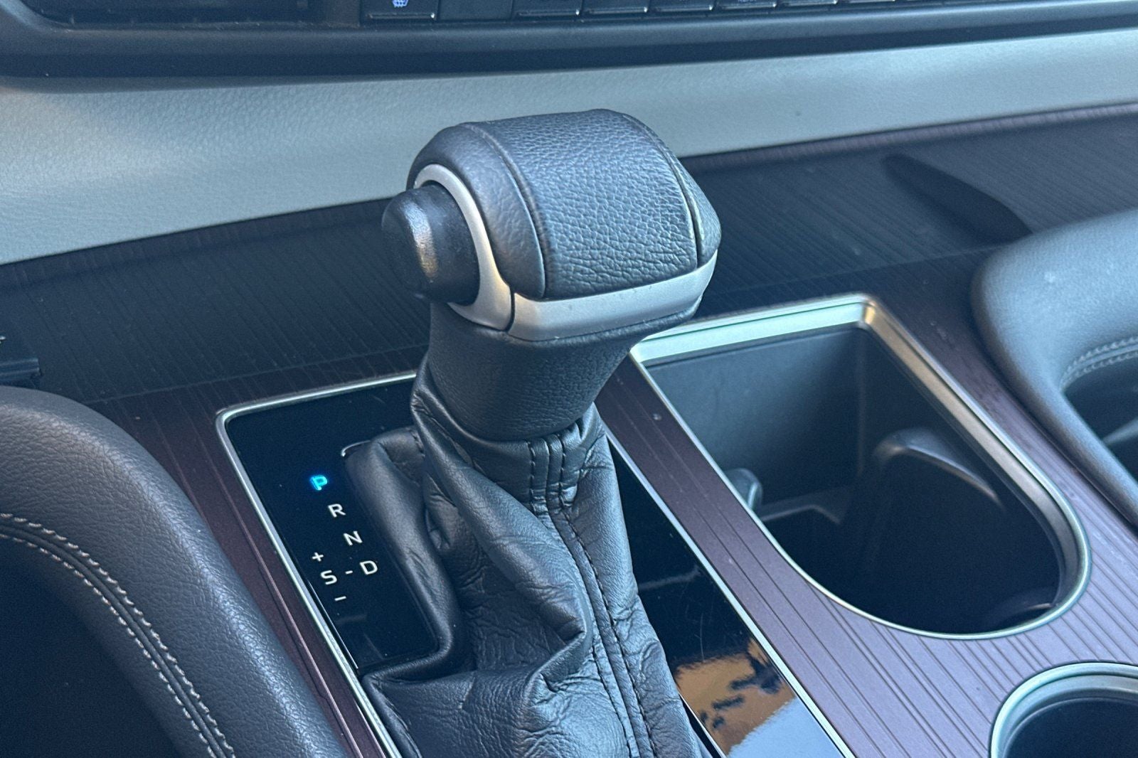 2021 Toyota Sienna XLE 8 Passenger