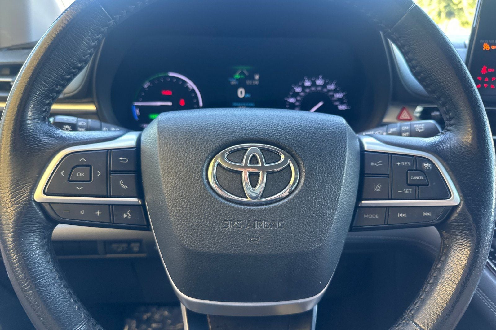 2021 Toyota Sienna XLE 8 Passenger