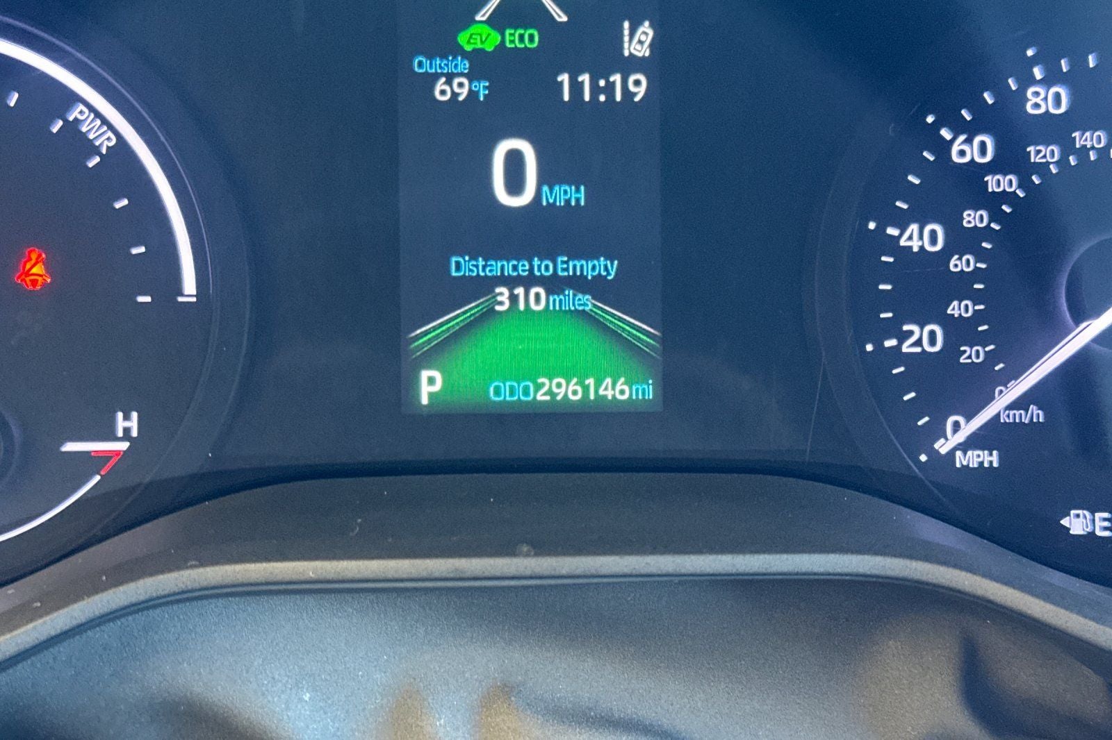 2021 Toyota Sienna XLE 8 Passenger