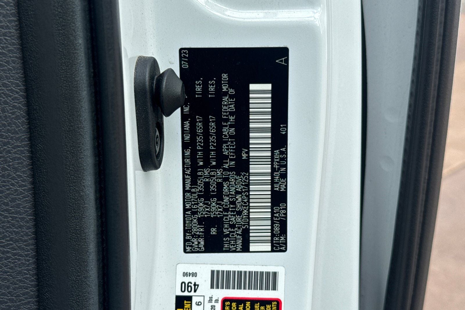 2023 Toyota Sienna XLE 8 Passenger