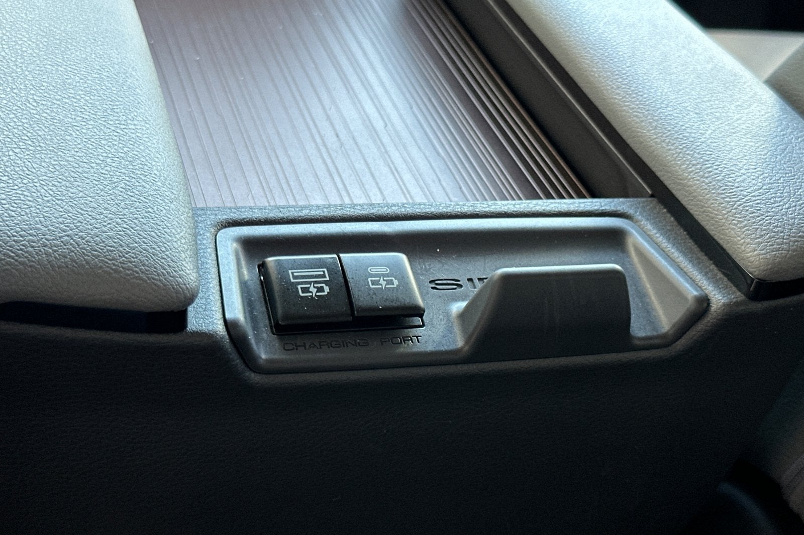 2024 Toyota Sienna XLE 8 Passenger