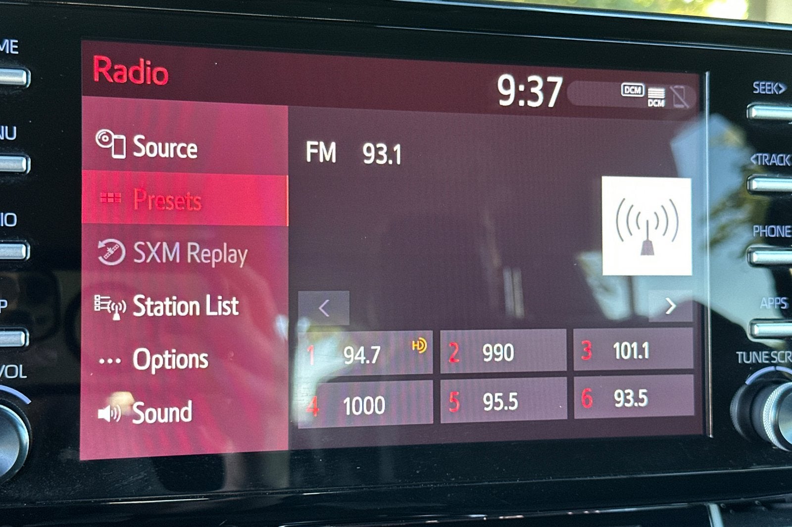 2023 Toyota Sienna XLE 8 Passenger