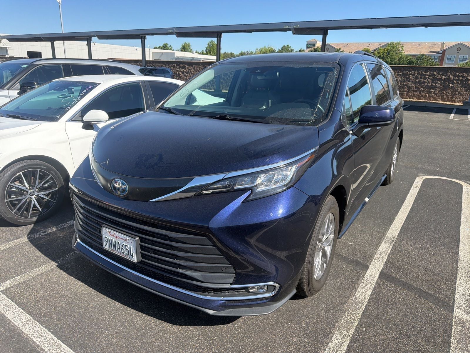 2023 Toyota Sienna XLE 8 Passenger