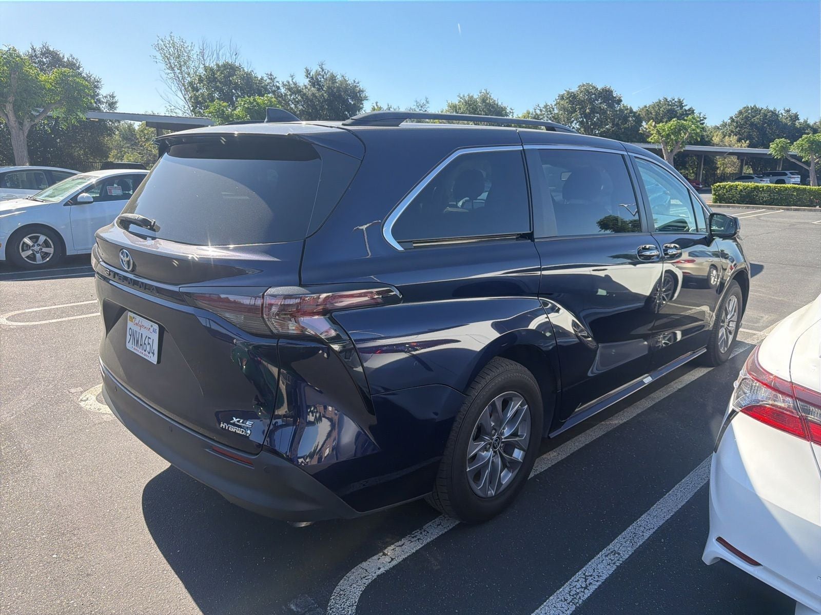 2023 Toyota Sienna XLE 8 Passenger