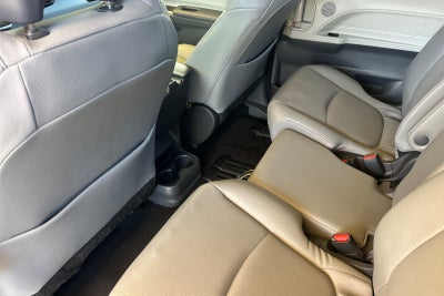 2024 Toyota Sienna XLE 8 Passenger