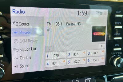 2024 Toyota Sienna XLE 8 Passenger