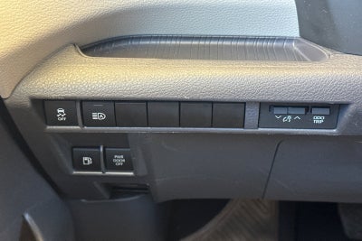 2024 Toyota Sienna XLE 8 Passenger