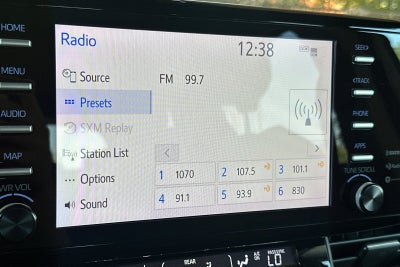 2024 Toyota Sienna XLE 8 Passenger