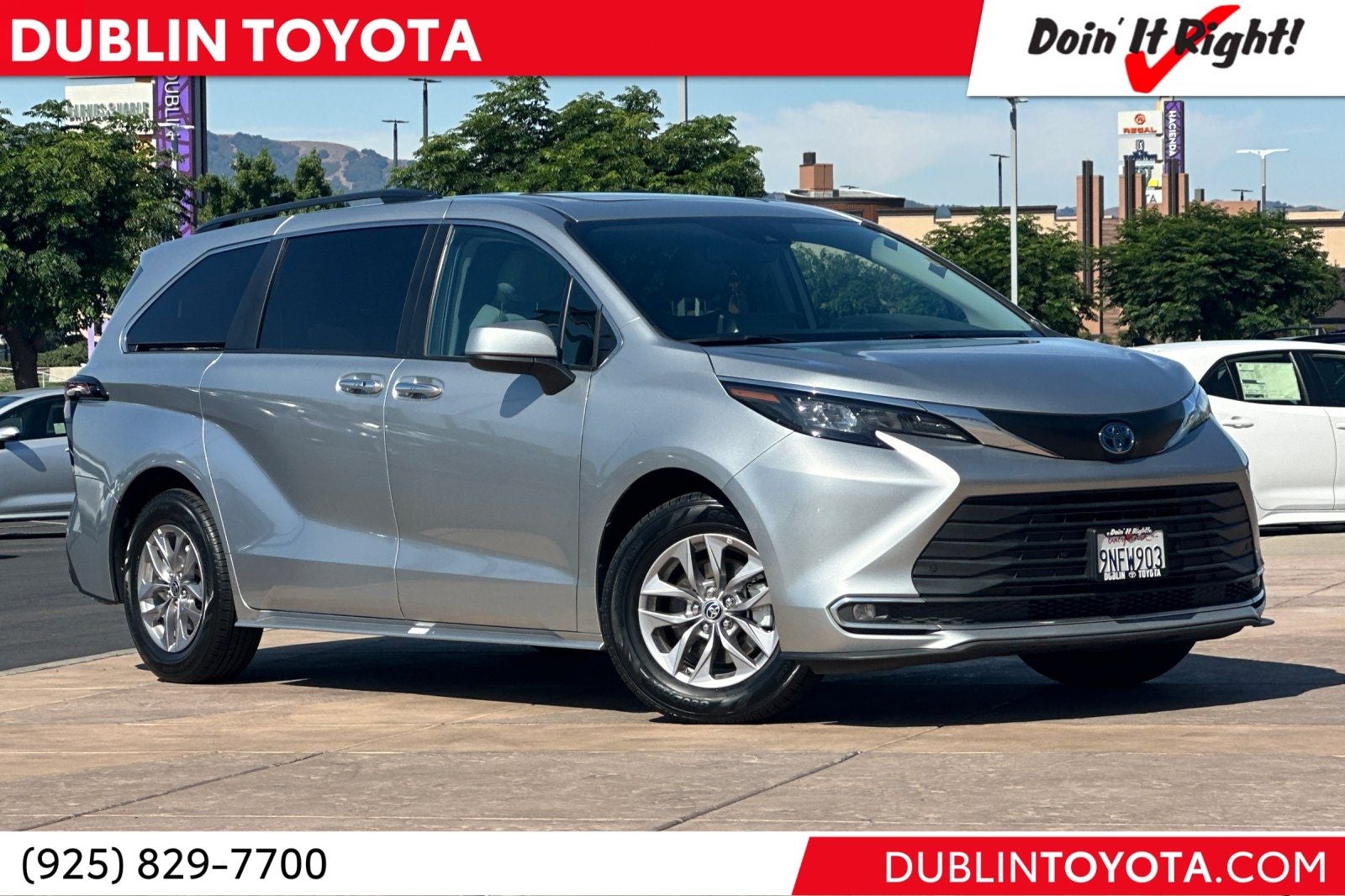 2024 Toyota Sienna XLE 8 Passenger