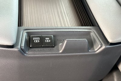 2024 Toyota Sienna XLE 8 Passenger