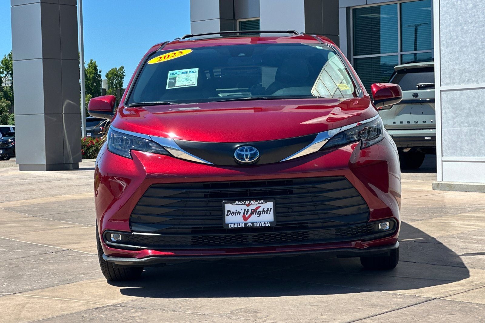 2025 Toyota Sienna XLE 7 Passenger