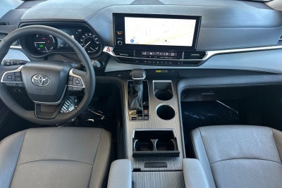 2025 Toyota Sienna XLE 7 Passenger