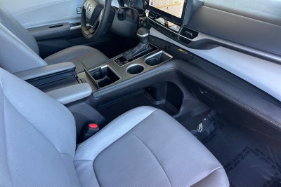 2025 Toyota Sienna XLE 7 Passenger