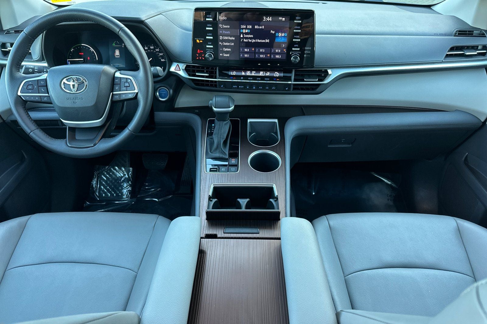 2024 Toyota Sienna XLE 7 Passenger