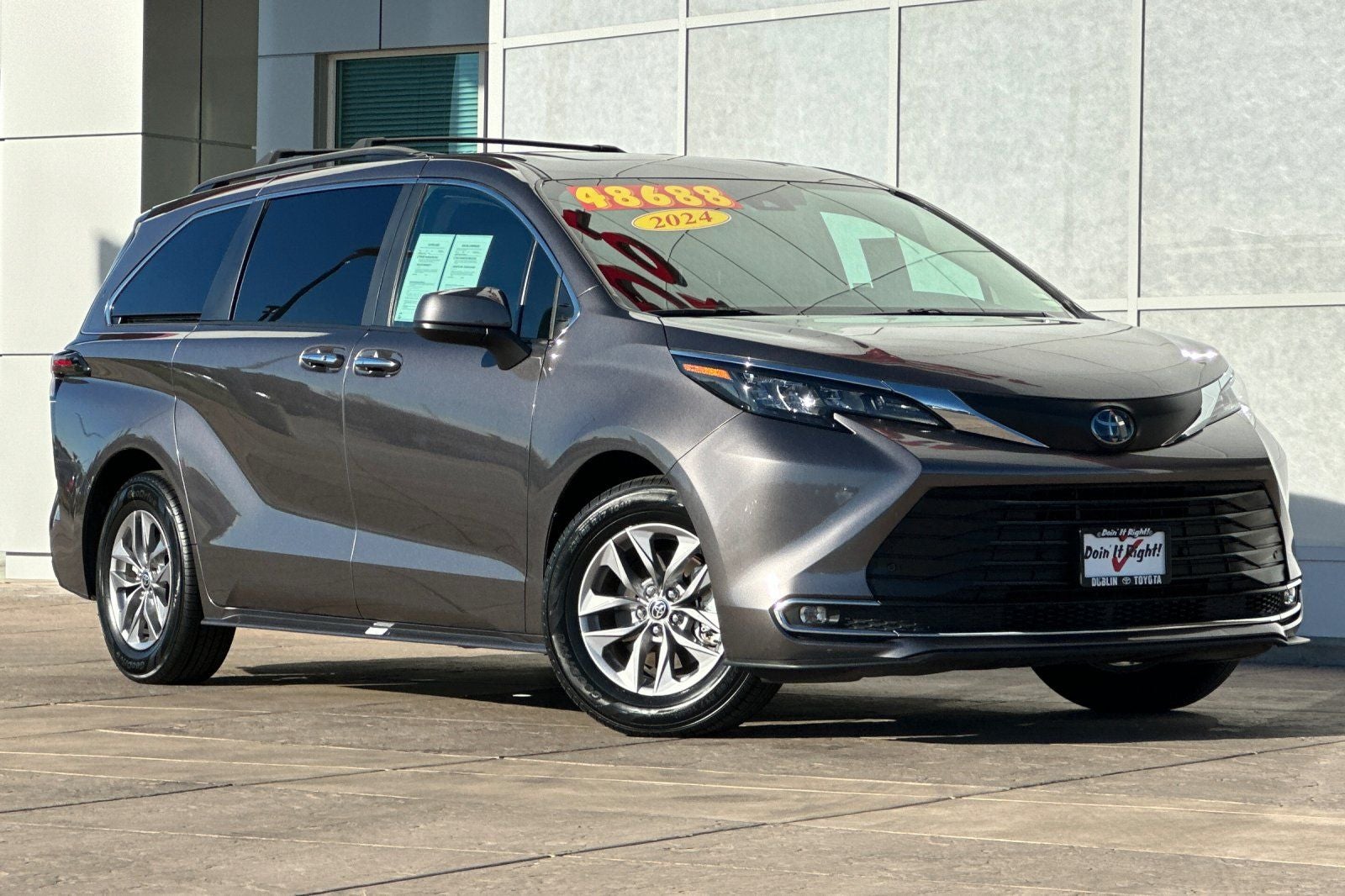 2024 Toyota Sienna XLE 7 Passenger