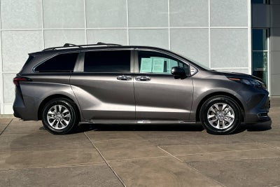 2024 Toyota Sienna XLE 7 Passenger