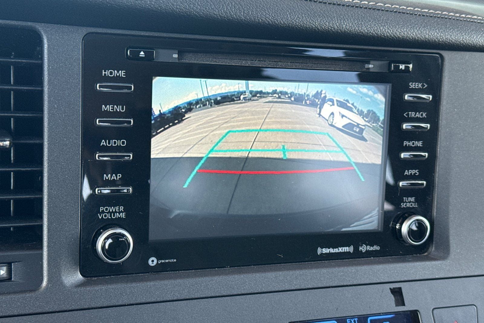 2019 Toyota Sienna XLE 8 Passenger